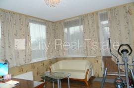 Detached house for sale in Riga, 340.00m2