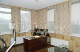 Detached house for sale in Riga, 340.00m2