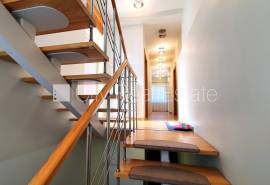 Detached house for sale in Riga, 875.00m2