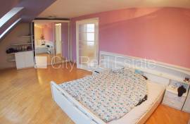 Apartment for sale in Riga, 71.58m2