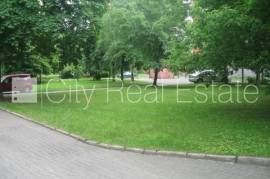 Detached house for sale in Riga, 852.00m2