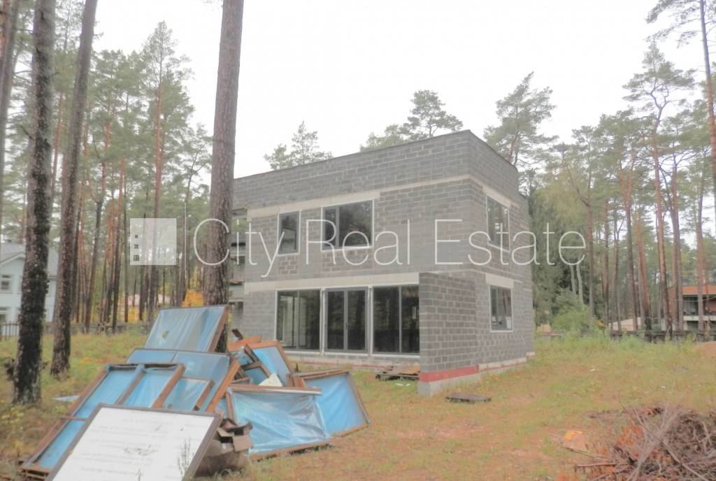 Detached house for sale in Jurmala, 450.00m2