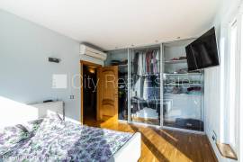 Apartment for sale in Riga, 286.60m2