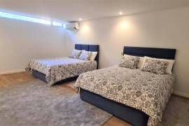 Villa V3+1 for sale - Vale Garrão