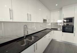 3 bedroom apartment for sale in Quelfes, Olhão