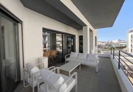 3 bedroom apartment for sale in Quelfes, Olhão