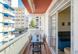 2 bedroom apartment for sale in Quarteira