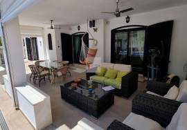 Superb refurbished 3 bed villa with pool at 250meter from beach