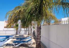 Superb refurbished 3 bed villa with pool at 250meter from beach
