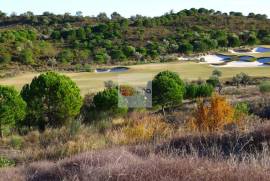 Superb plot on Monte Rei with Great Golf views