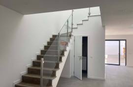 3 bedroom villa in modern architecture band
