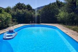 Beautiful Character Home With 202 M2 Of Living Space And On 1448 M2 Of Land With Pool And A Private Beach On The Orb River. Unique Opportunity