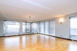 Apartment for sale in Riga, 397.90m2