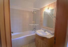 Fantastic 5 bedroom villa with pool and garage