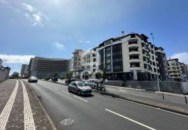 3 Bedroom Apartment - São Pedro - Ponta Delgada