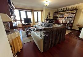3 Bedroom Apartment - São Pedro - Ponta Delgada