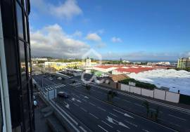 3 Bedroom Apartment - São Pedro - Ponta Delgada