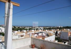 Charming Townhouse with Sea Views in Tavira