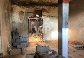 OLHÃO - HOUSE IN RUIN - OPPORTUNITY