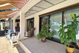 Near The Sea, Beautiful Villa With 296 M2 Of Living Space, Spacious Garage And Large Annexe On 2375 M2 Plot, Of Which 1000 M2 Still Constructible.