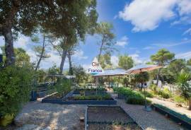 Detached Villa in an Oasis of Calm with Pool Detached Villa in an Oasis of Calm with Pool