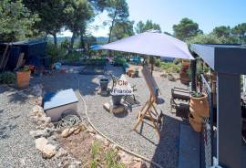 Detached Villa in an Oasis of Calm with Pool Detached Villa in an Oasis of Calm with Pool