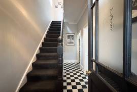 3 bedroom, Semi-detached house for sale