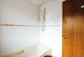2 bedroom, Bungalow for sale