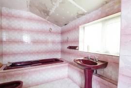 3 bedroom, Detached bungalow for sale