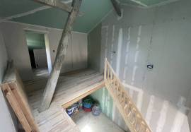 Country house with Gite to finish, Pyrenees views