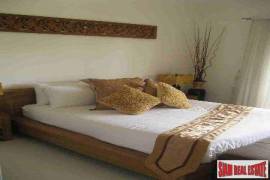 Highly Quality Pool Villas Set in Scenic Location a Few Minutes Drive from Golf Courses and Hua Hin Town Centre Highly Quality Pool Villas Set in Scenic Location a Few Minutes Drive from Golf Courses and Hua Hin Town Centre