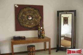 Highly Quality Pool Villas Set in Scenic Location a Few Minutes Drive from Golf Courses and Hua Hin Town Centre Highly Quality Pool Villas Set in Scenic Location a Few Minutes Drive from Golf Courses and Hua Hin Town Centre