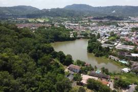 Prime Hillside with Lake Overview Land 2,023 sq. m Rai in Kathu near Loch Palm and Red Mountain Golf Courses