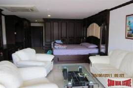 Studio For Sale Which Affords The Owner Everything On The Doorstep - North Pattaya