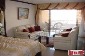 Studio For Sale Which Affords The Owner Everything On The Doorstep - North Pattaya
