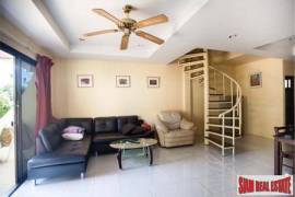 Super Big Pool Villa for Sale on the Hills Close to South Pattaya just 250 Meters to the Sea