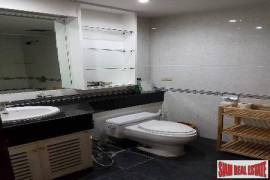 Liberty Park 2 Sukhumvit - Large 2 Bed Condo in Great Location off Soi 11 Sukhumvit