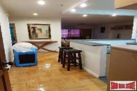 Liberty Park 2 Sukhumvit - Large 2 Bed Condo in Great Location off Soi 11 Sukhumvit