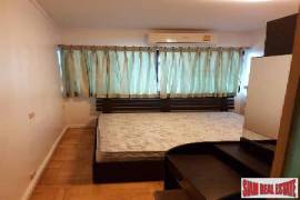 Liberty Park 2 Sukhumvit - Large 2 Bed Condo in Great Location off Soi 11 Sukhumvit