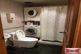 Liberty Park 2 Sukhumvit - Large 2 Bed Condo in Great Location off Soi 11 Sukhumvit
