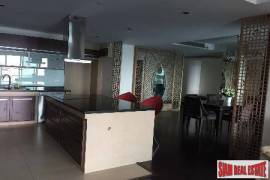 Sathorn Garden - Elegant Super Spacious Three Bedroom Condo for sale in Sathorn