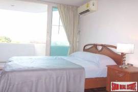 Waterford Park Thonglor - Corner Unit with Three Balconies for Sale in Thonglor, Bangkok