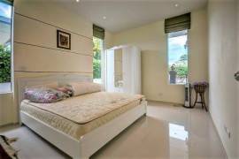 MIL POOL 1 : Modern 2 Bed Pool Villa Nr Town MIL POOL 1 : Modern 2 Bed Pool Villa Nr Town