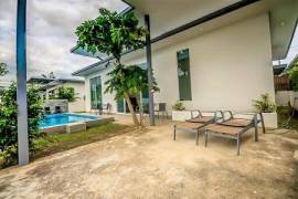 MIL POOL 1 : Modern 2 Bed Pool Villa Nr Town MIL POOL 1 : Modern 2 Bed Pool Villa Nr Town