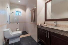 EMERALD GREEN : 3 Bed Villa