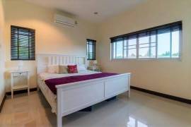 EMERALD GREEN : 3 Bed Villa