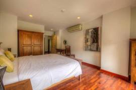 Luxury Penthouse Beach Side Condo