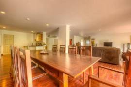 Luxury Penthouse Beach Side Condo