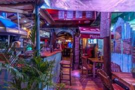 Close to Beach Popular Bar Restaurant in Khao Takiab
