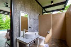 Luxury Studio Villa with Private Pool on Exclusive Maphrao Island